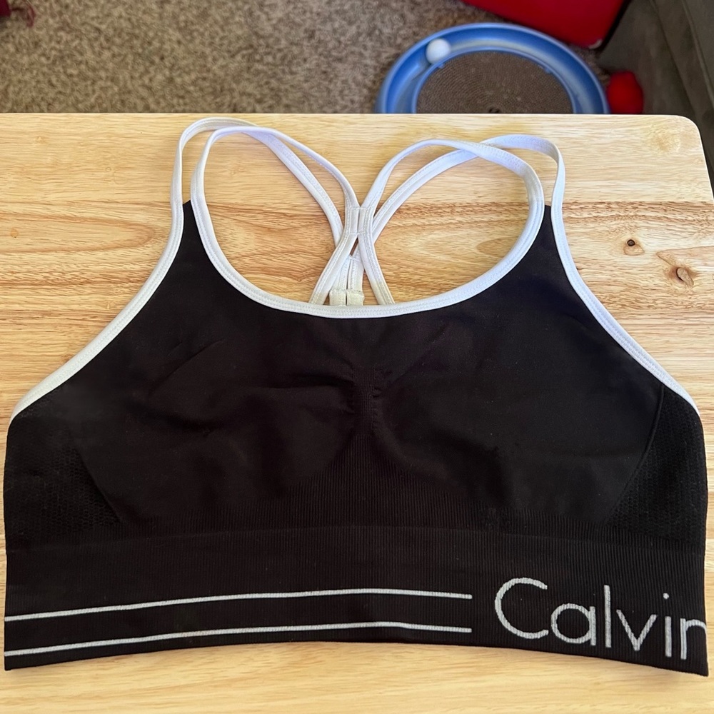 Strappy Medium Impact Calvin Klein Quick Dry Sports Bra